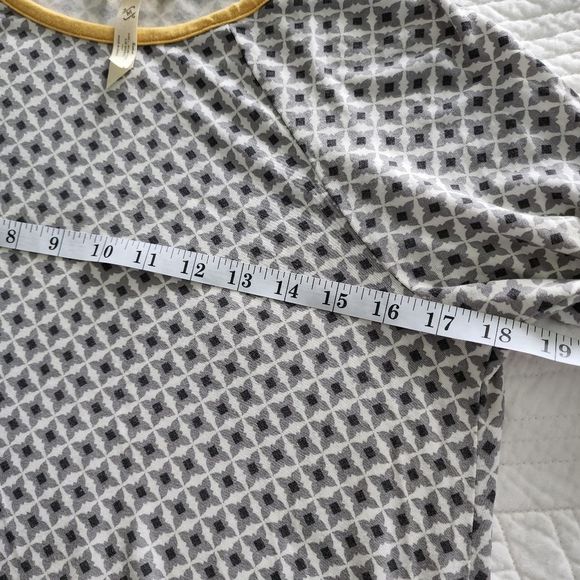 Matilda jane NWOT 3/ sleeve print stripes blouse bundle - Picture 7 of 16